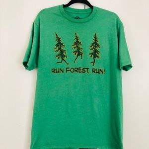 Mad Run Forest, Run! Green Short Sleeve Tee